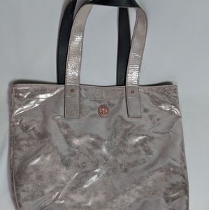 Lululemon tote like new